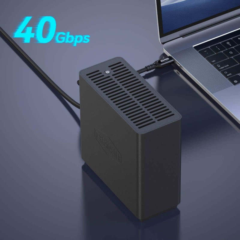 TerraMaster D4 SSD 4x M.2 SSD NVMe Thunderbolt, USB-C 40 Gb/s do 32TB without SSDs